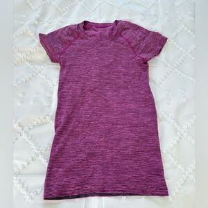 Pink and gray striped lululemon swiftly